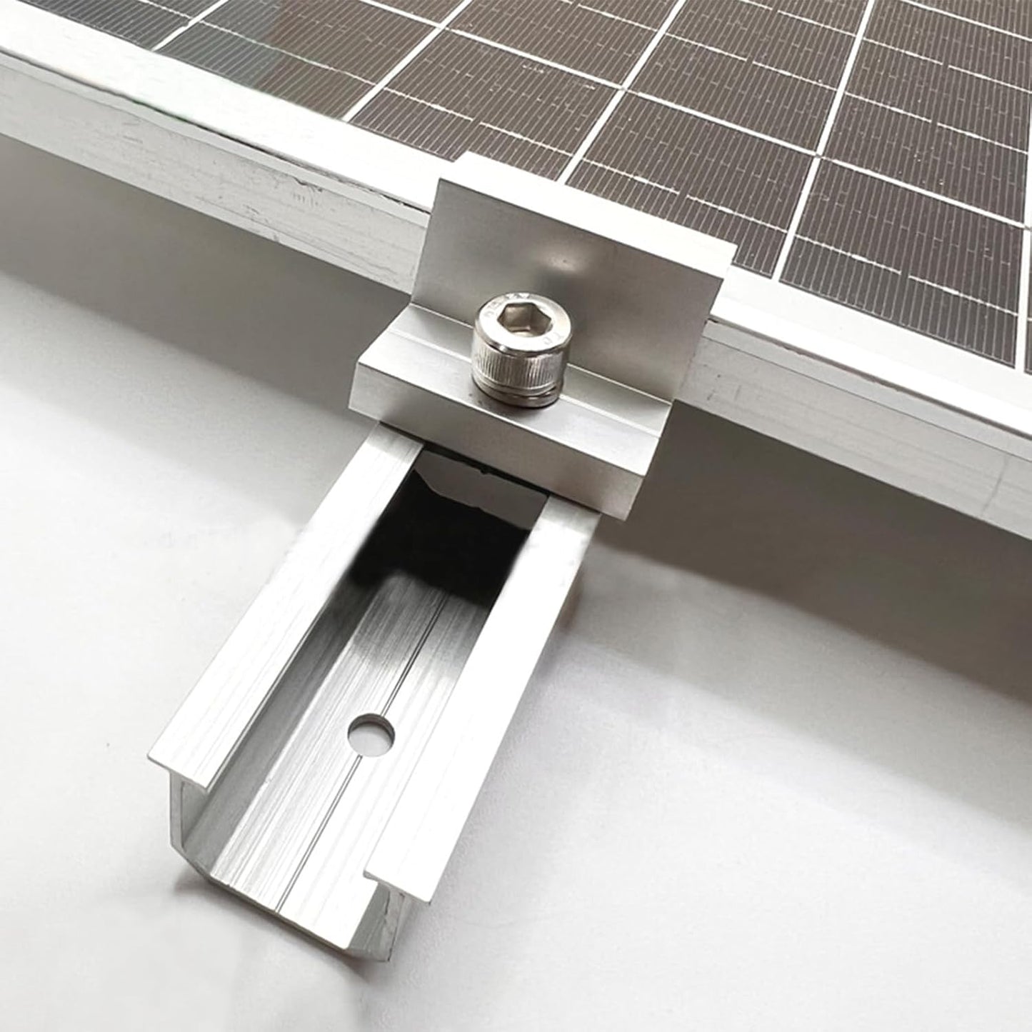 Solarmodul Halterung  Trapezdach, Alu Photovoltaik Set für 2/3/4/5/6/7/8/10/12 Module Montageschiene 12CM, Verstellbare Klemme für 30-35MM Dicke Module, Solarpanel Halterung Montageset 2 Module Geeignet für Flachdach